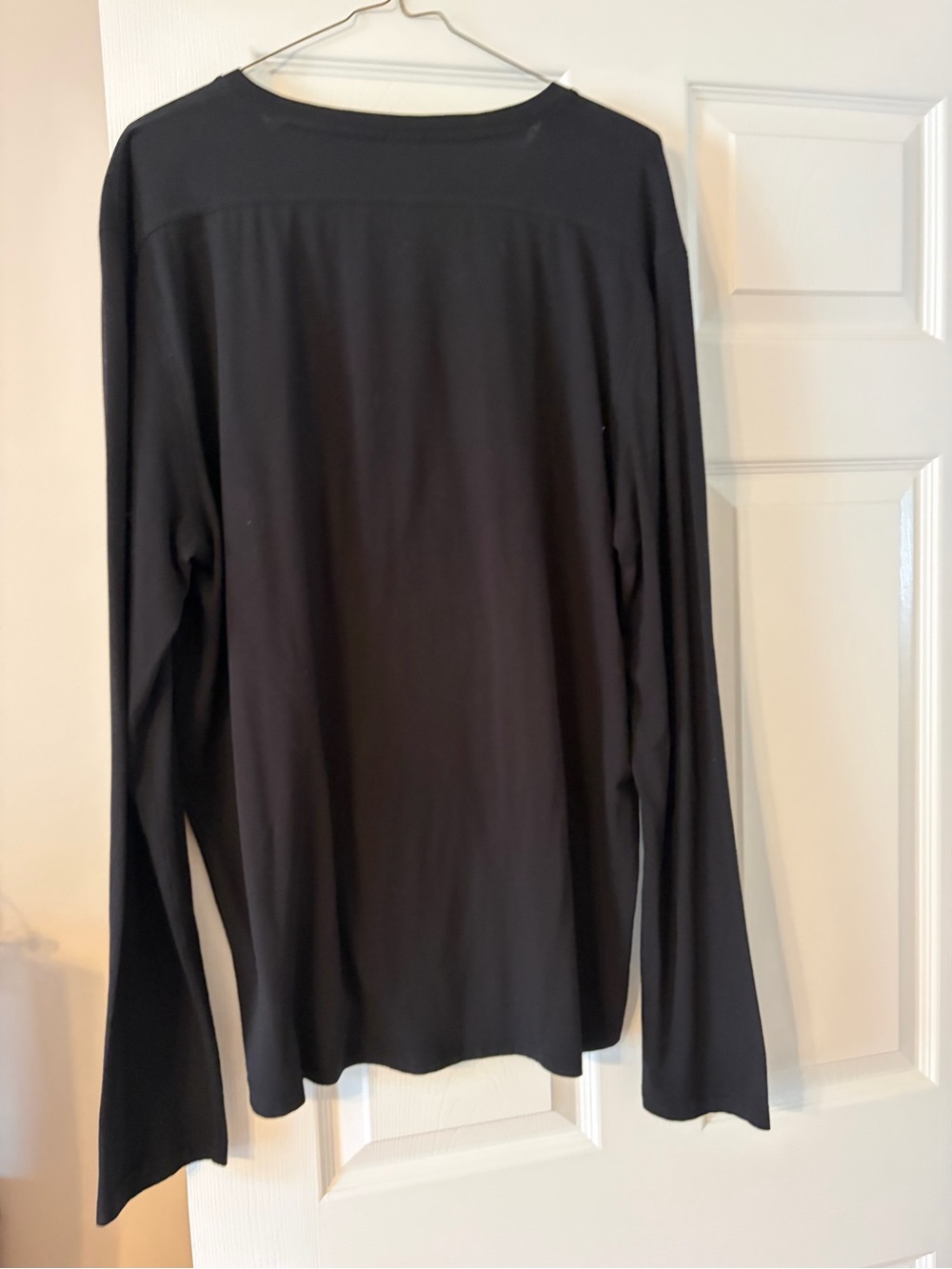 Boss Men’s Long Sleeve Black Top - Classic Solid Crewneck